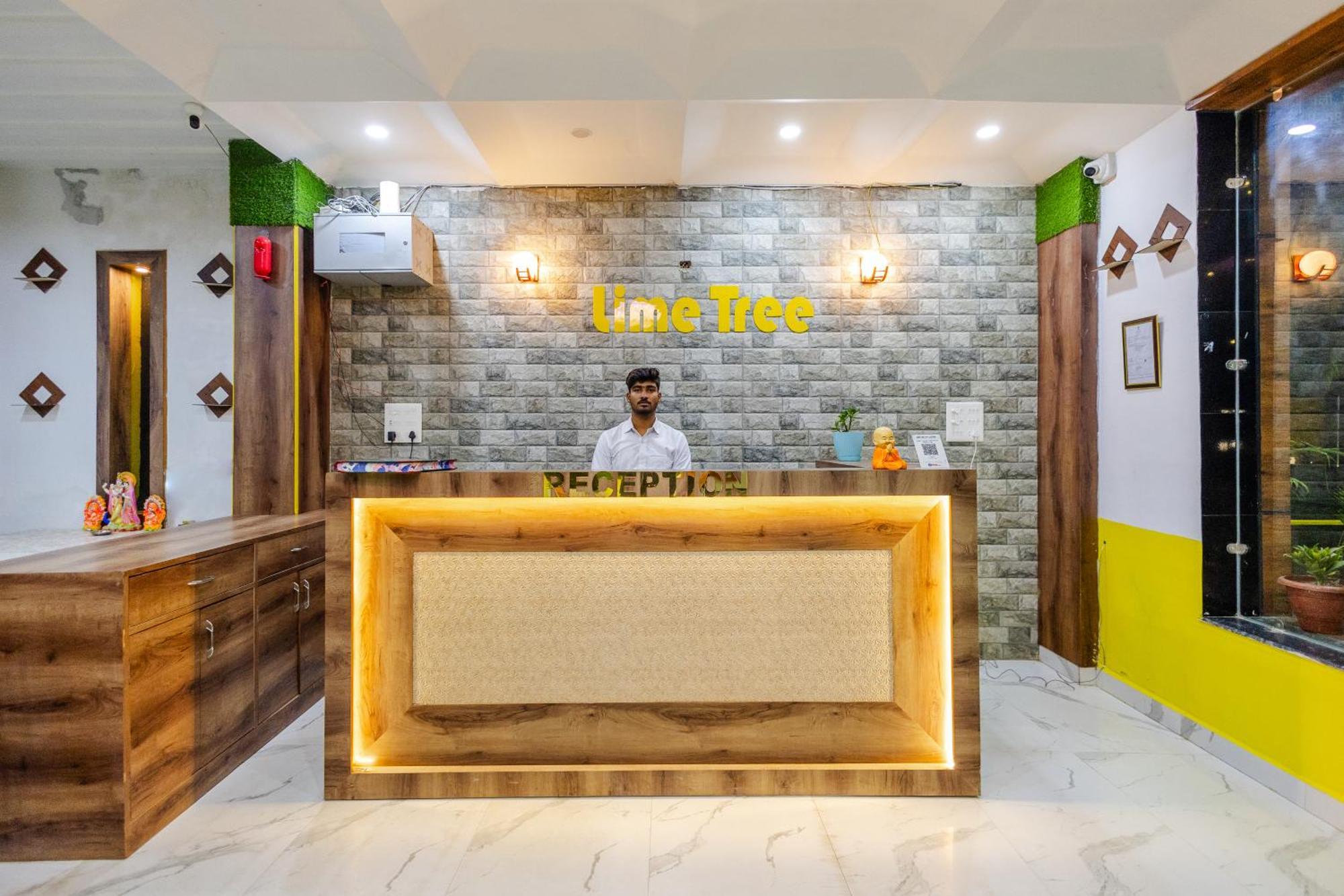 Lime Tree Hotel And Banquet Vrindavan Exterior photo