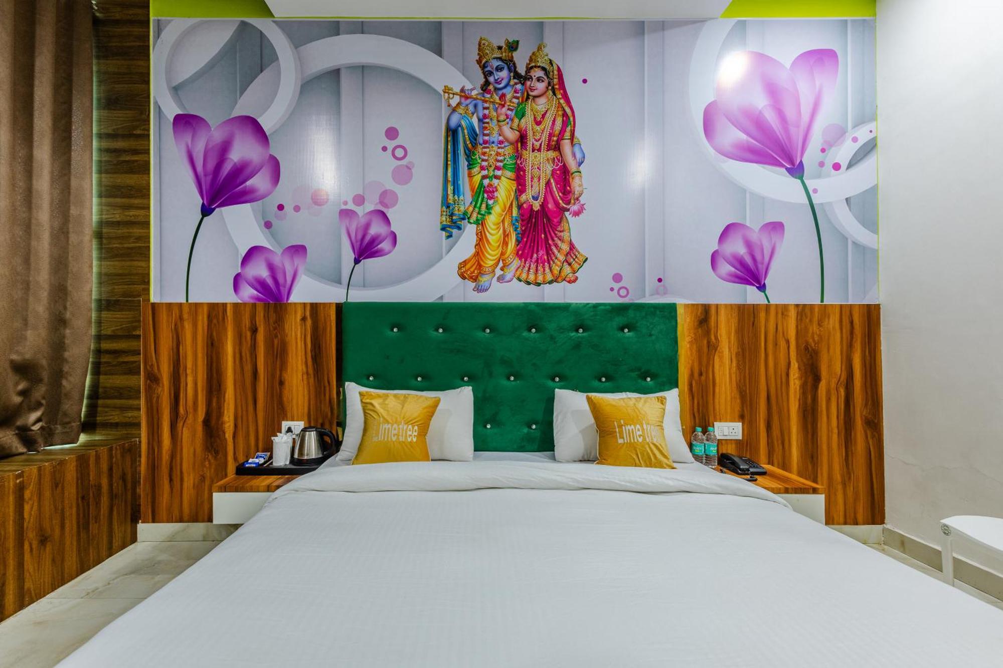 Lime Tree Hotel And Banquet Vrindavan Exterior photo