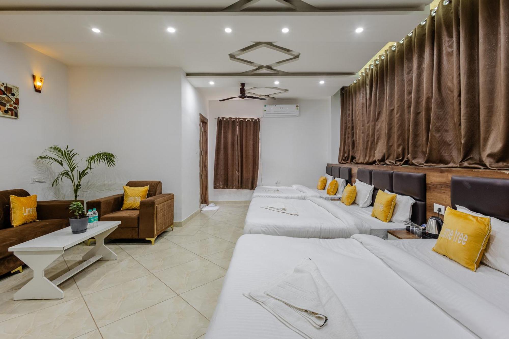 Lime Tree Hotel And Banquet Vrindavan Exterior photo